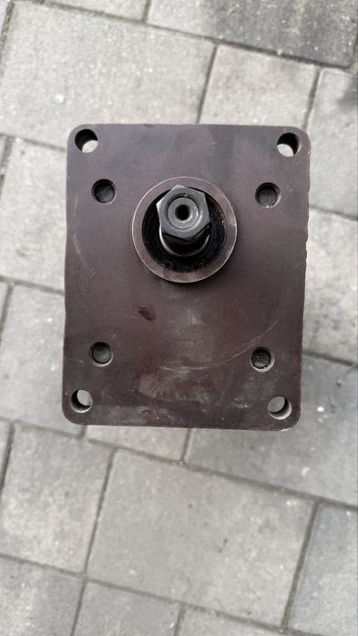 Pompa hydrauliczna 32 PZW4 -32x11-2-775