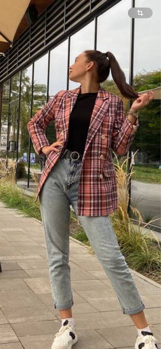 Жіночий піджак