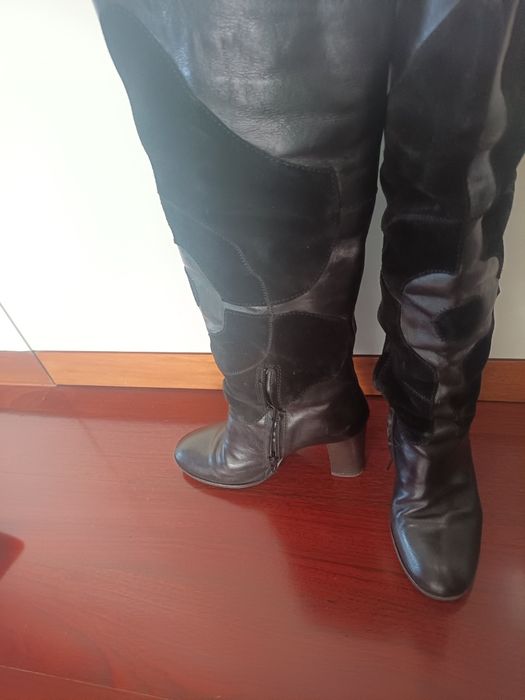 Botas em pele e camurça miss sixty.