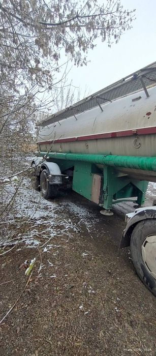 Продам напівприцеп, цистерну, бочку