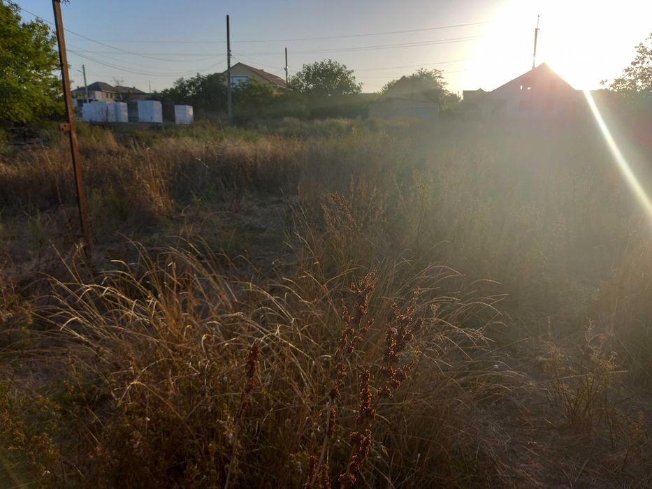 Продам участок под жилую застройку в с.Нерубайское/ К.Маркса