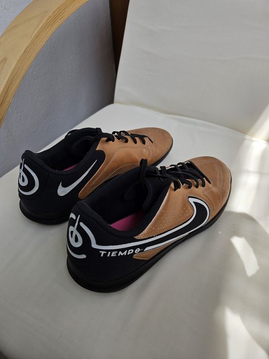Футзалки Nike tiempo 41,5-42 розмір 27 см