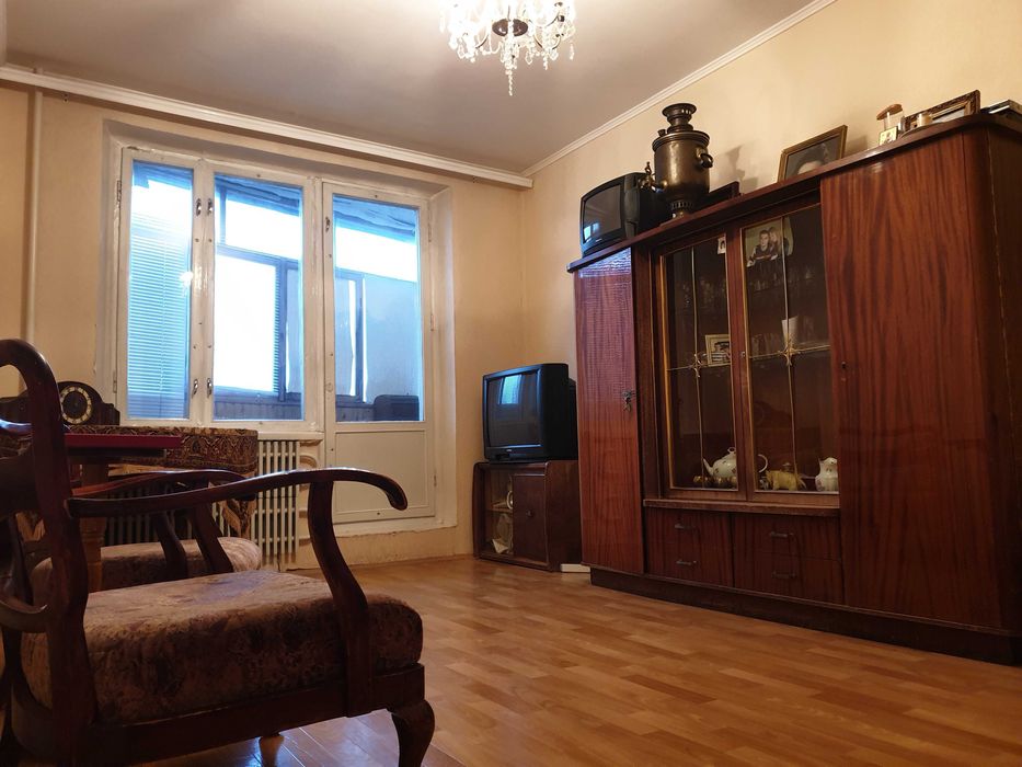 Продам 2х комнатную квартиру. Павлово Поле. Метро 23 Августа. Шевченковский Район.