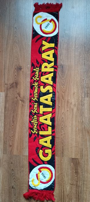 Galatasaray szalik piłkarski jednostronny używany