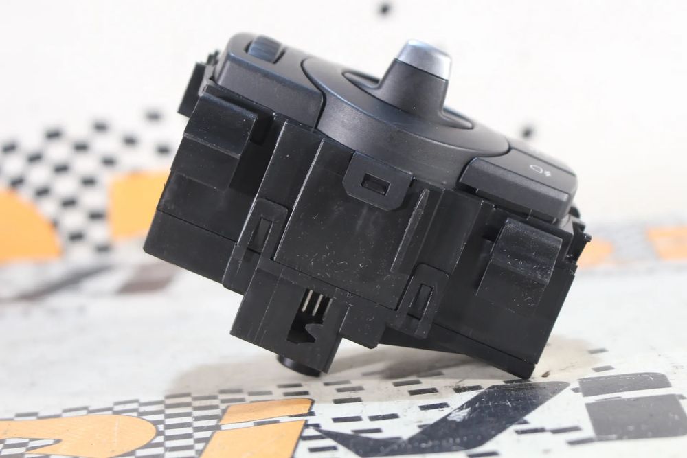 Botão / interruptor de luzes BMW 3 (E90)