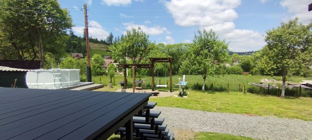 Славсько затишне місце, Quiet Home,