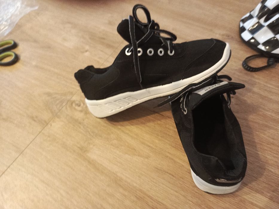 Buty sportowe damskie roz 39