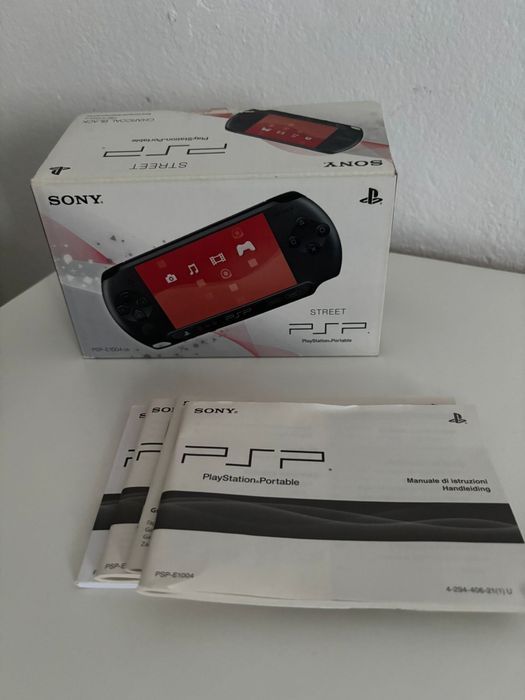 Psp em bom estado - com caixa e jogos
