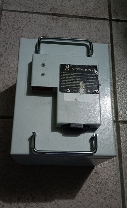 Caixa mota Vortex  da bateria