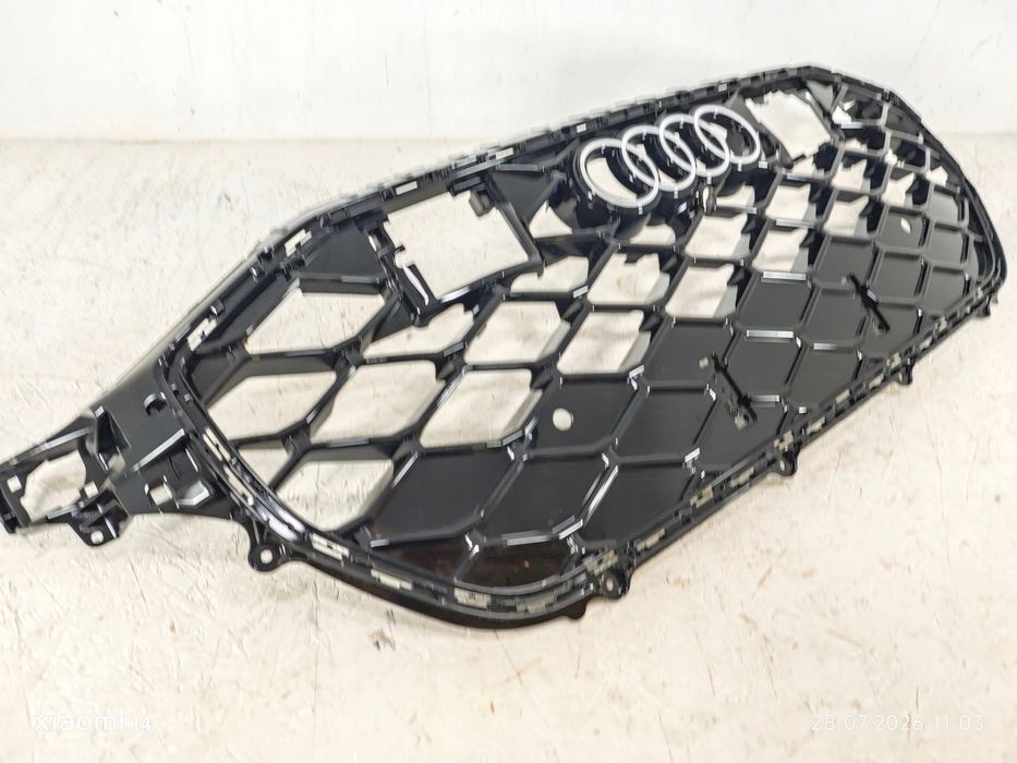 audi rsq8 lift 24- grill atrapa chłodnicy 4m8853651cb