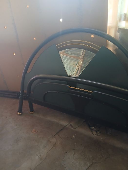 Vendo cama com estrado