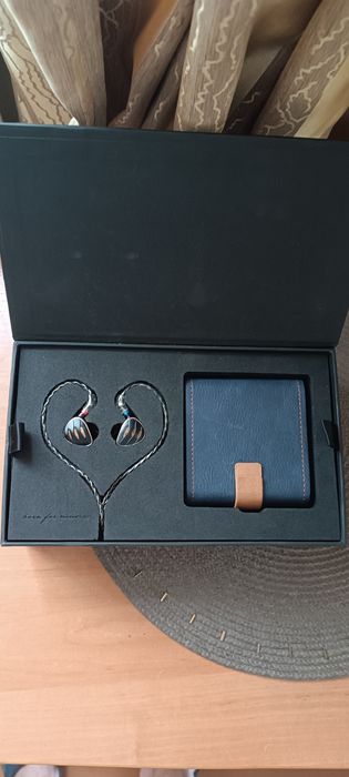 Продам  навушники Fiio fh5s pro.