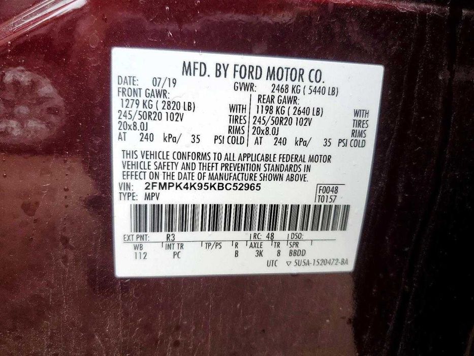 2019 Ford Edge Titanium /