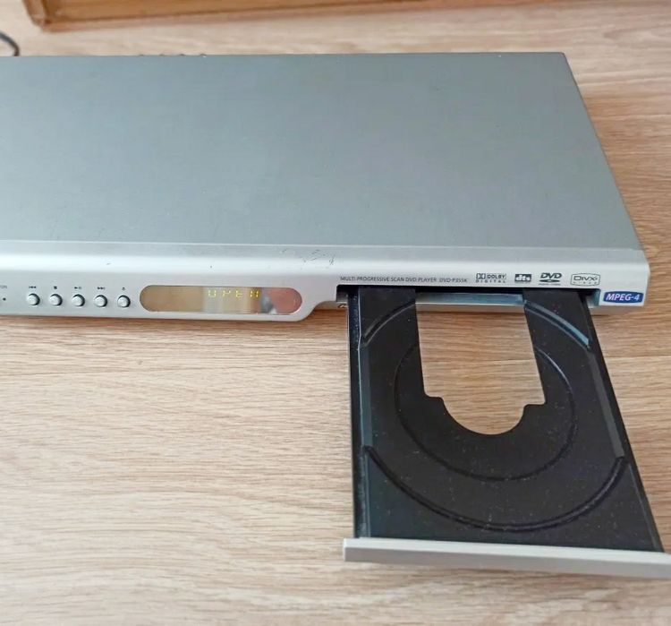 Samsung MP4 DVD плеер XviD pro