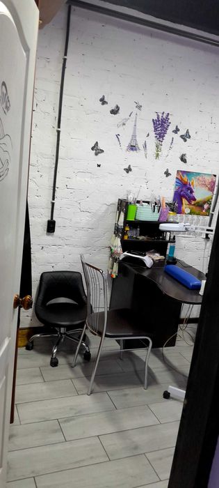 Торгово офісне приміщення