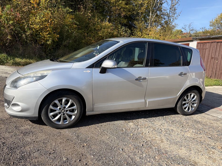 Renault scenic 3 2010