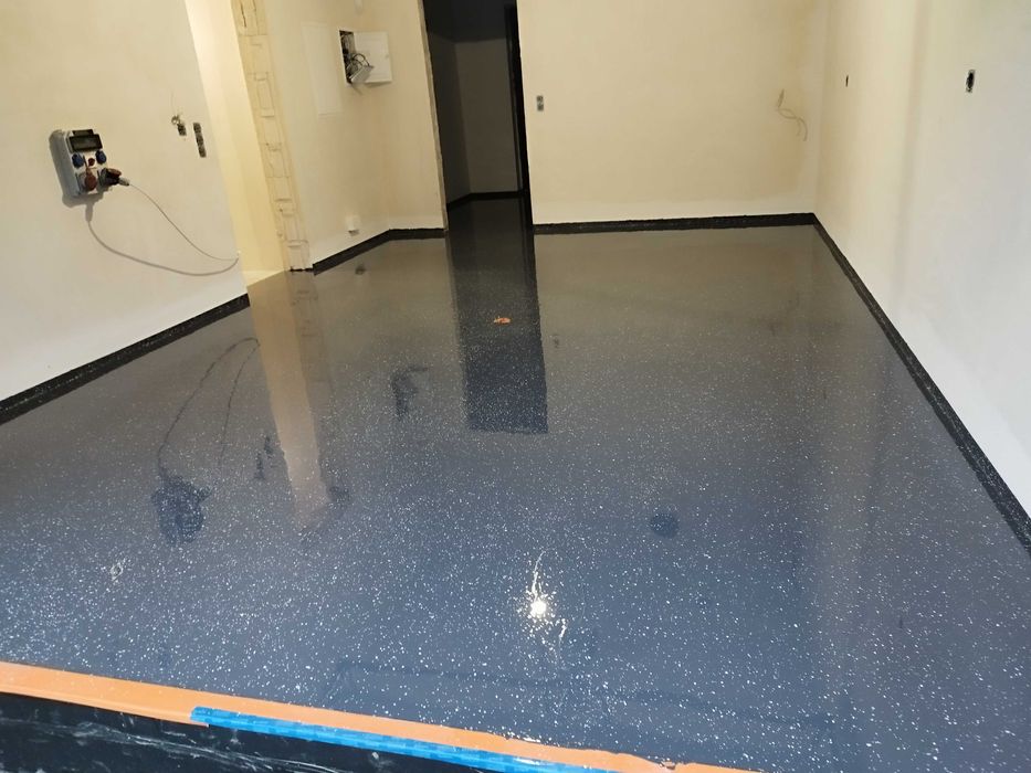 Posadzki żywiczne,żywice,wylewki betonowe, garaże,kompleksowo,