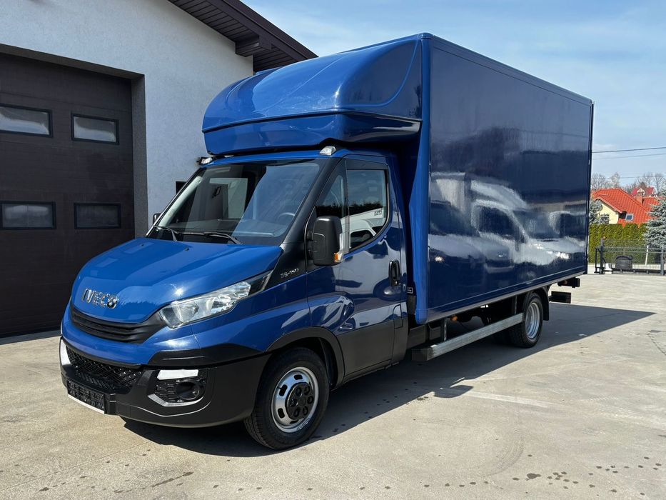 Iveco Daily 35C15 3.0 HPI Kontener 8 Palet z windą Kontener meblowy  Iveco Kontener 8 Palet z windą na bliźniaku 3.0