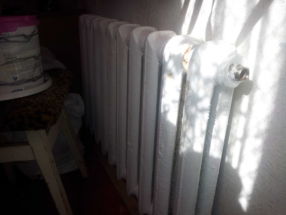 Продам батареи чугунные