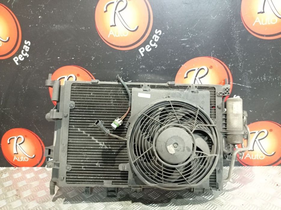 Radiador Com Termoventilador Opel Corsa C (X01)