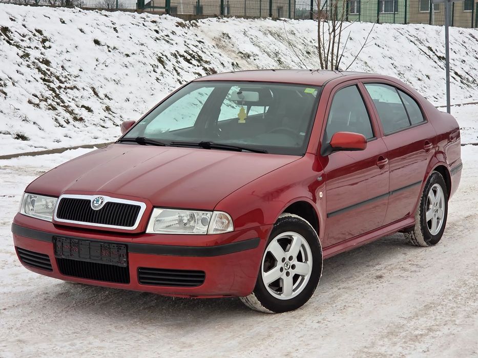 Skoda Octavia 2.0i 115KM*Ambiente*Climatronic*Lift*Zadbana z Niemiec !!