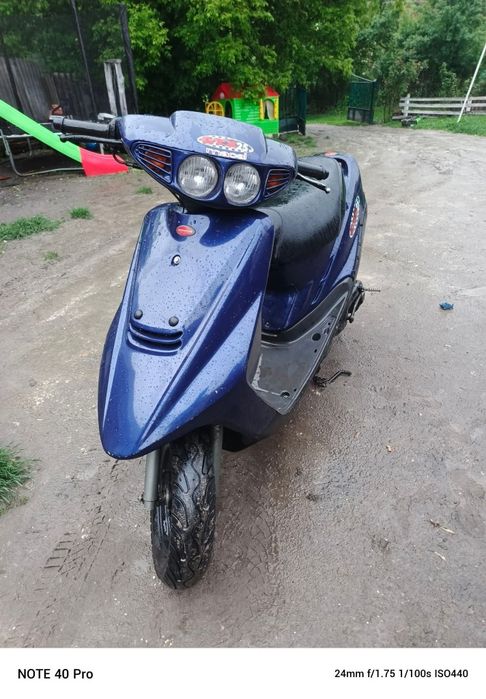 Продам скутера Усі робочі ціна 13000грн за один