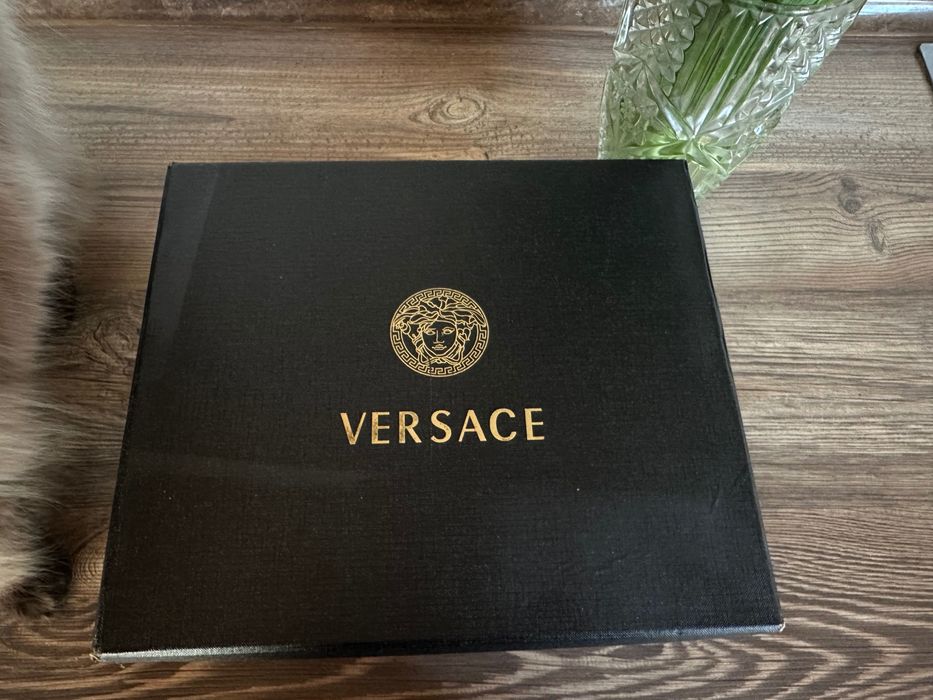 Туфлі в стилі Bratz versace