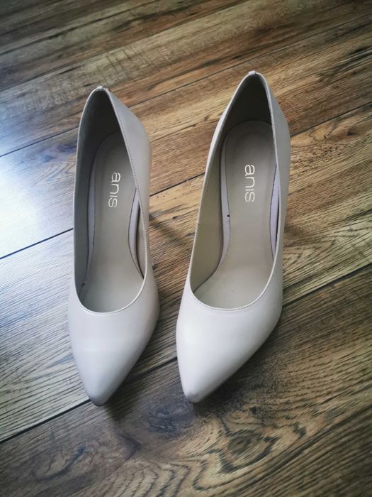 Buty damskie szpilki 37