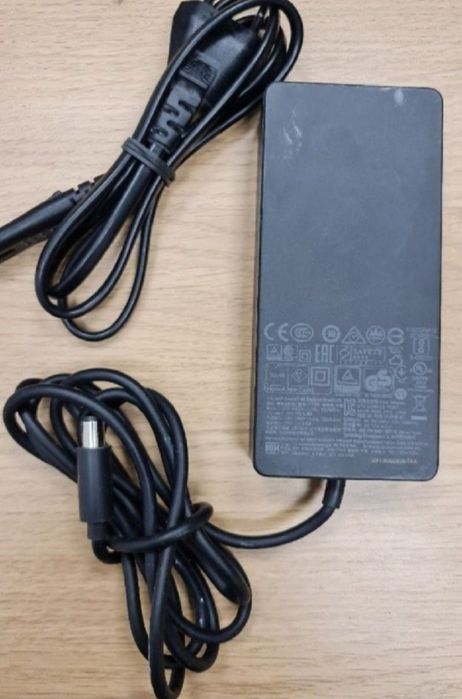 Microsoft Surface 1917 Stacja dokująca komplet z zasilaczem 1749