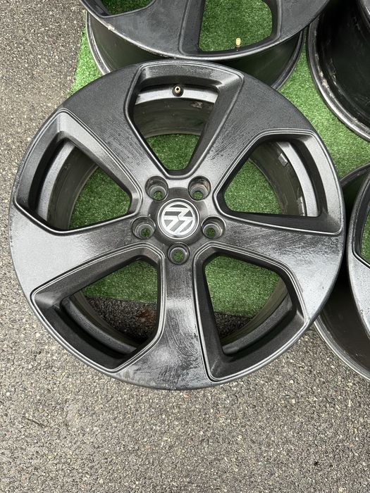 Vw Golf GTI, R ,  R18 5/112 диски.