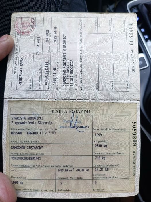 Доброго дня продам чудовий авто більше інформації надам по телефону