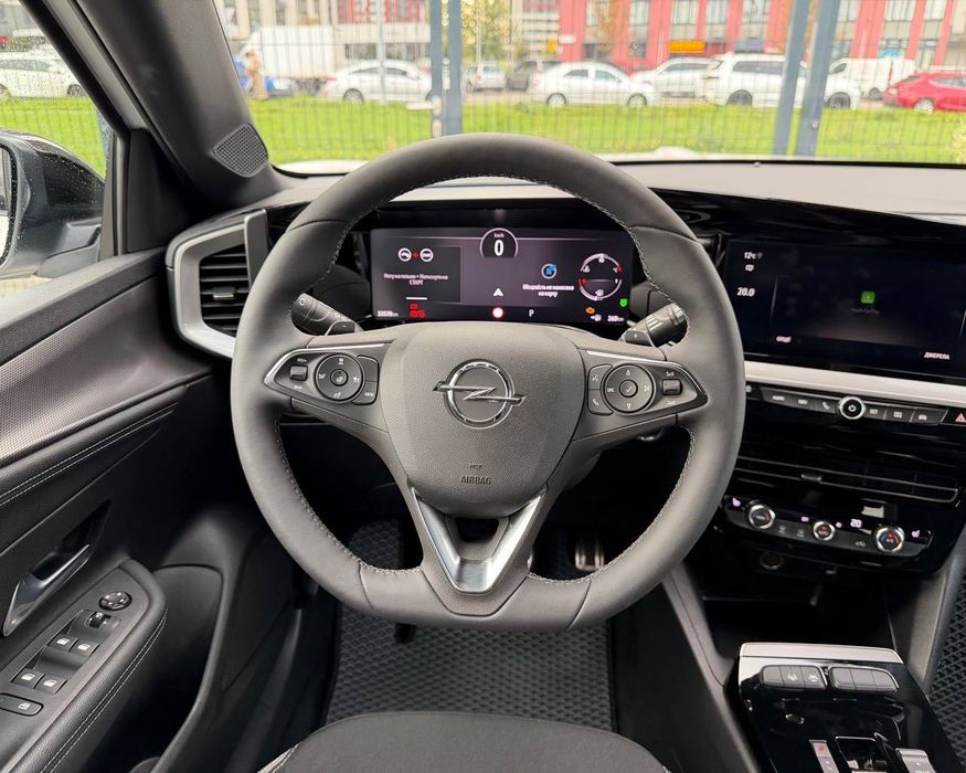 Opel Mokka Official