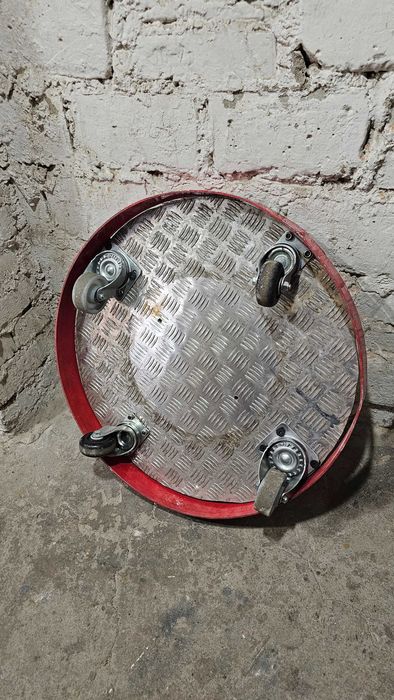 Okrągły wózek transportowy