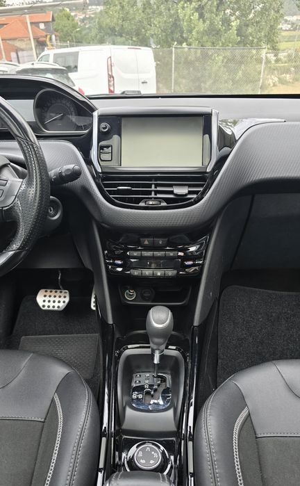 Peugeot 2008 — fotografia 6