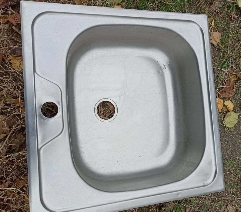 Мийка для кухні накладна нержавійка 50х50х12см кухонні меблі бу