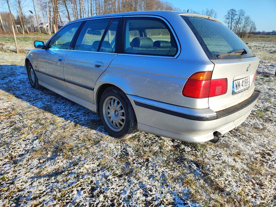 Sprzedam BMW E39 523i
