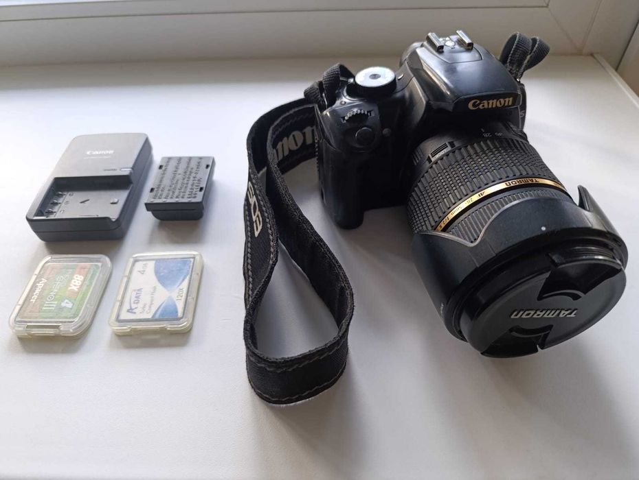 Дзеркальний фотоапарат Canon EOS 400D