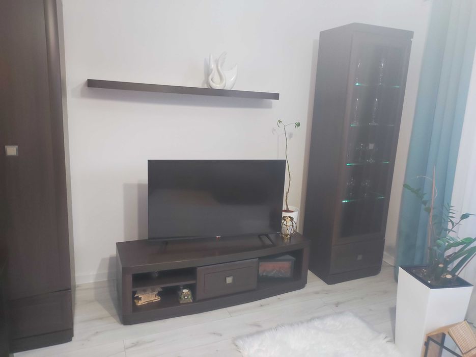 Zestaw mebli 7 elementów