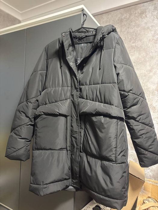 Зимний пуховик женский