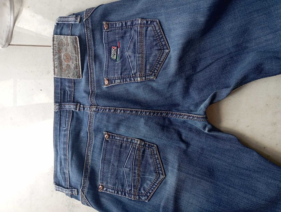 Jeansy damskie armani