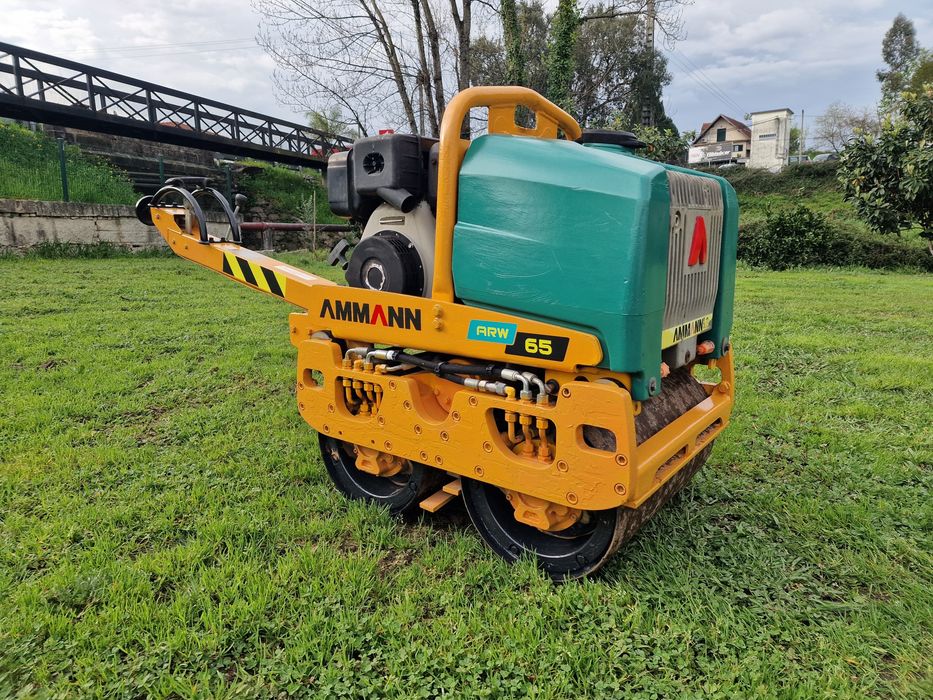 Cilindro compactador apeado