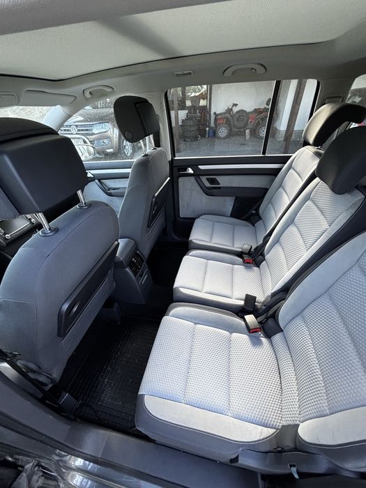 VW Touran cross