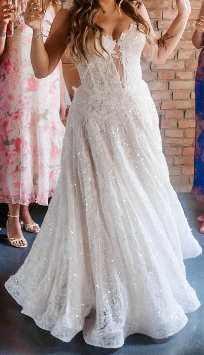 Suknia ślubna marki Laurelle model Vespa, kolekcja Pure Allure