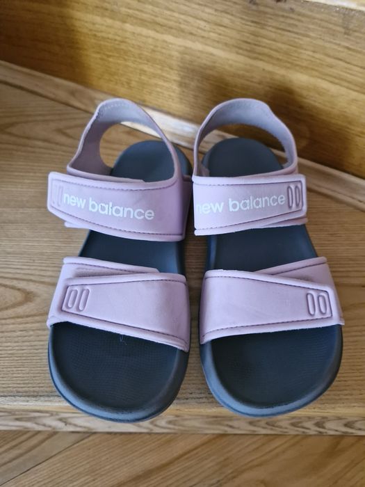 Sandaly piankowe New Balance roz 34 (22 cm.)