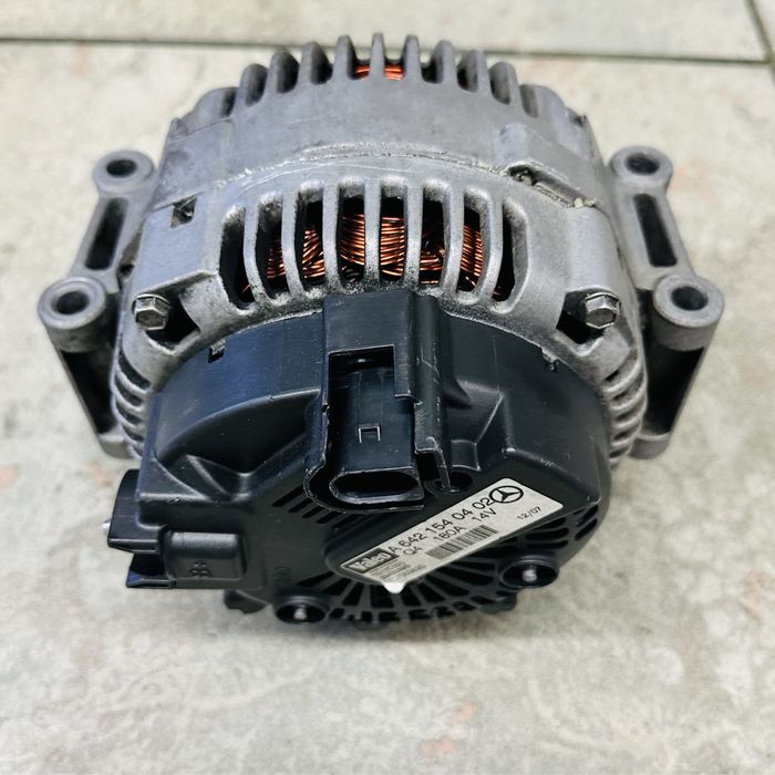 Alternador para Mercedes-Benz Classe E (W211)