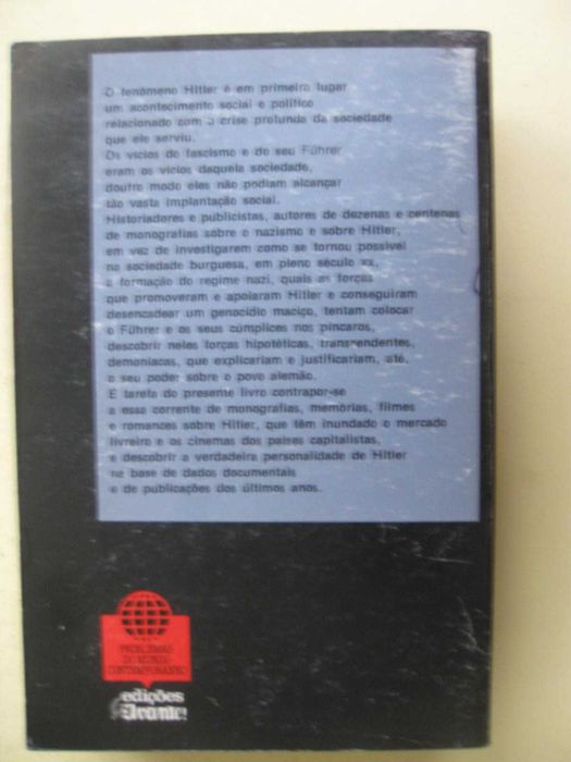 O criminoso N° 1 (O regime Nazi e o seu Fuhrer) 
de D. Melnikov