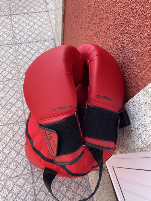 Outshock saco de boxe 14Kg