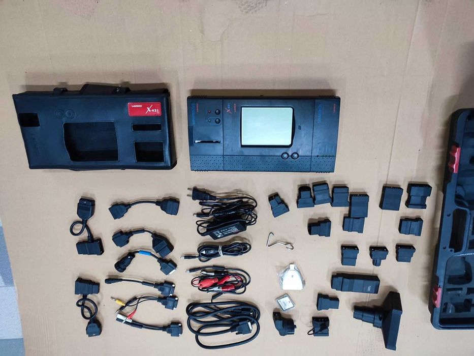 Продам  інструмент обладнання  через закриття СТО ( телефонуйте )