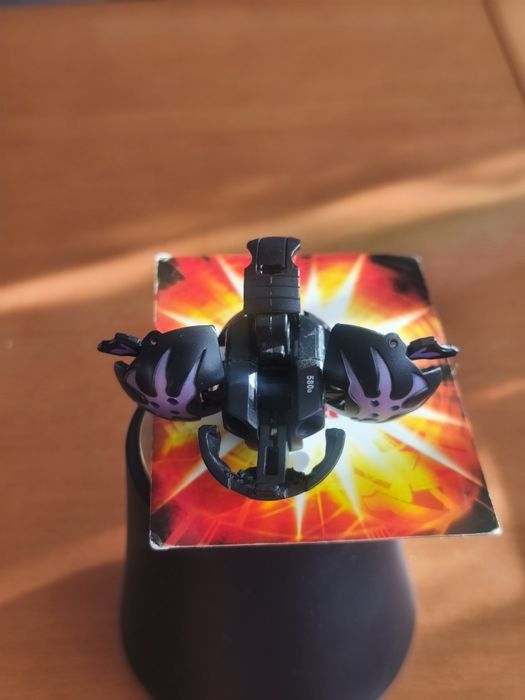 Bakugan skyress darkus