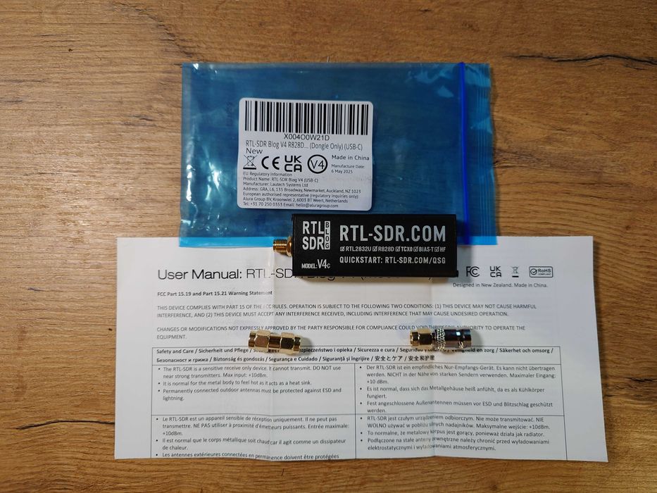 Skaner radiowy RTL-SDR V4c R828D 0.5MHz-1766MHz + adapter SMA i BNC